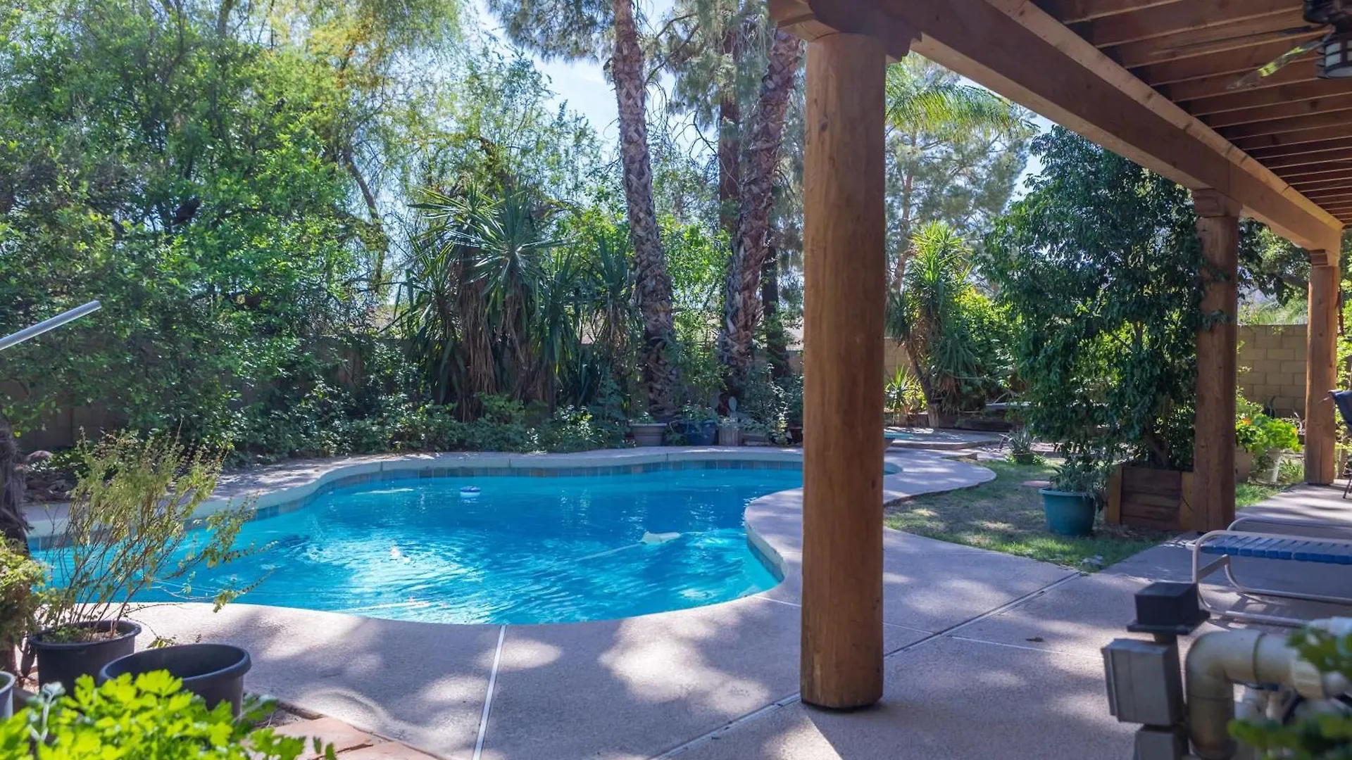 Holiday home Cozy Retreat With Pool Views Walk To South Mtn Trails Villa Phoenix