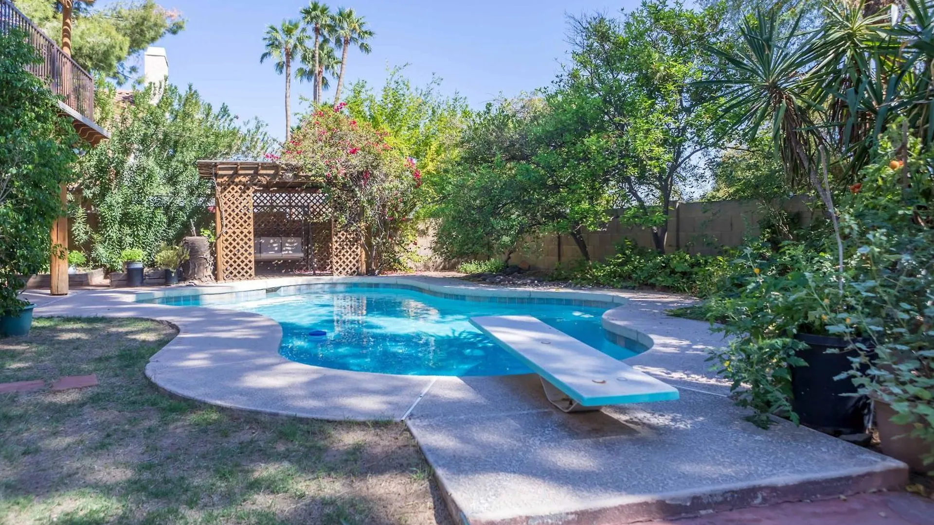 Cozy Retreat With Pool Views Walk To South Mtn Trails Villa Phoenix United States